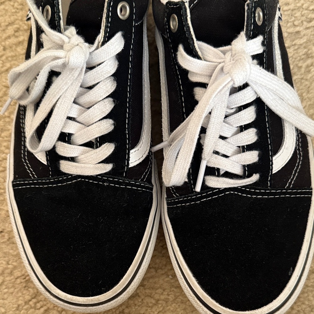 Vans Black and White Sneakers - Picture 2 of 10
